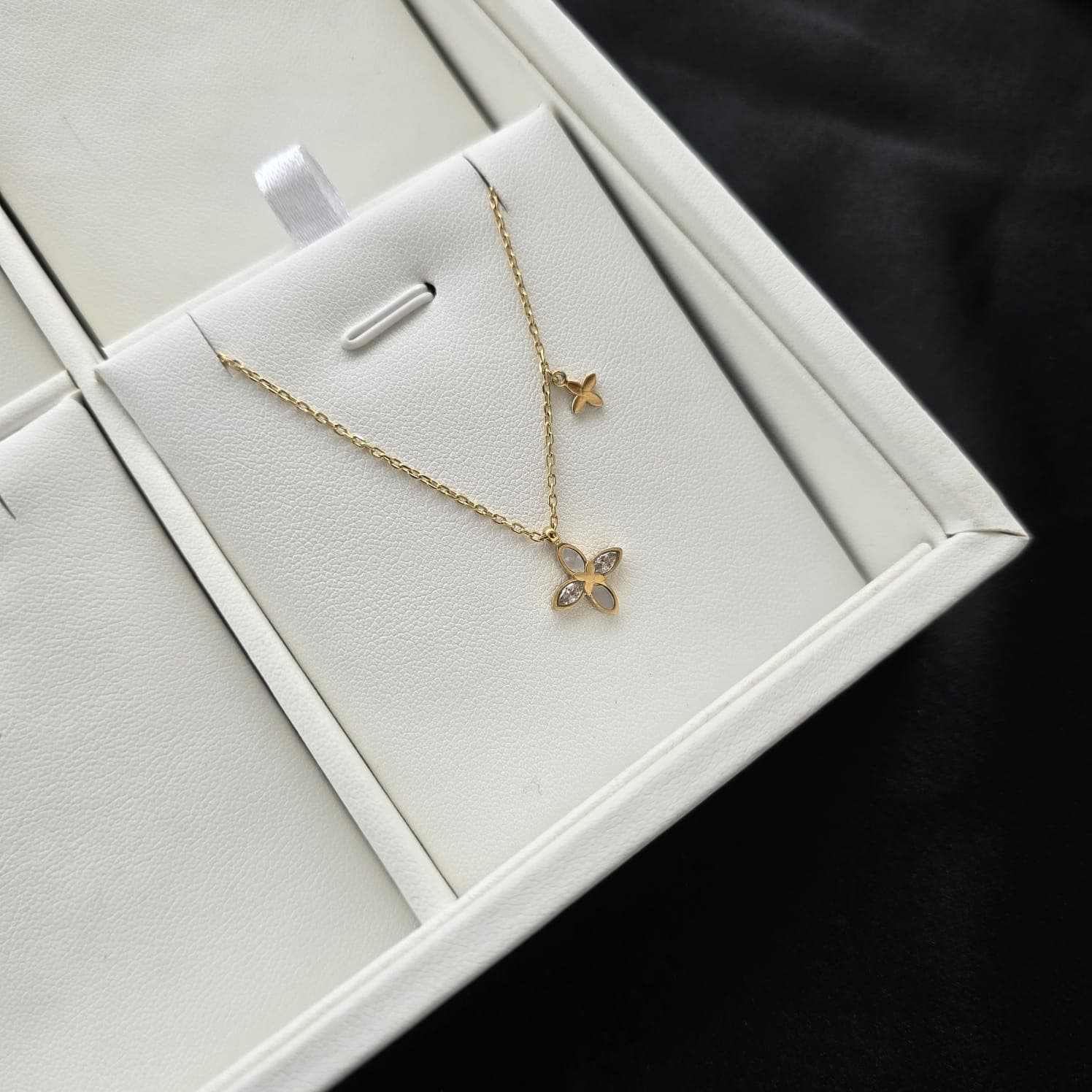 Collier Petite Fleur