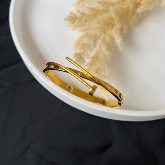 Bracelet Clou Spécial